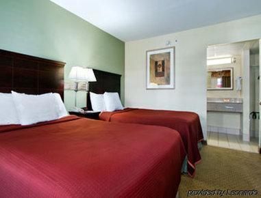 Days Inn By Wyndham Springfield/Phil.Intl Airport Phòng bức ảnh