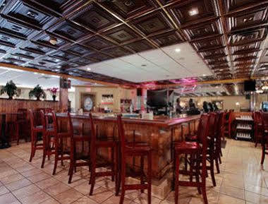 Days Inn By Wyndham Springfield/Phil.Intl Airport Ngoại thất bức ảnh